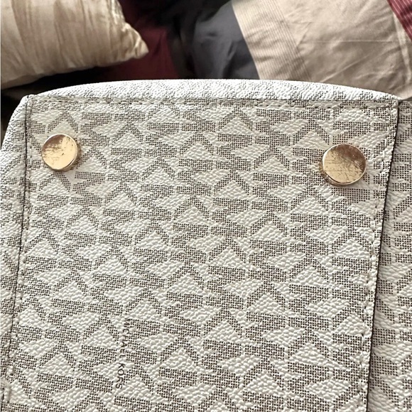 Michael Kors Signature Voyager East West Tote - Picture 10 of 11